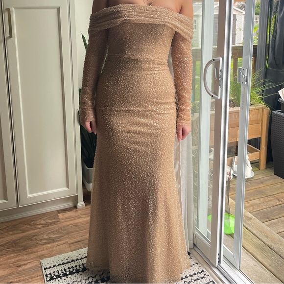 Beaded dress - Picture 2 of 7